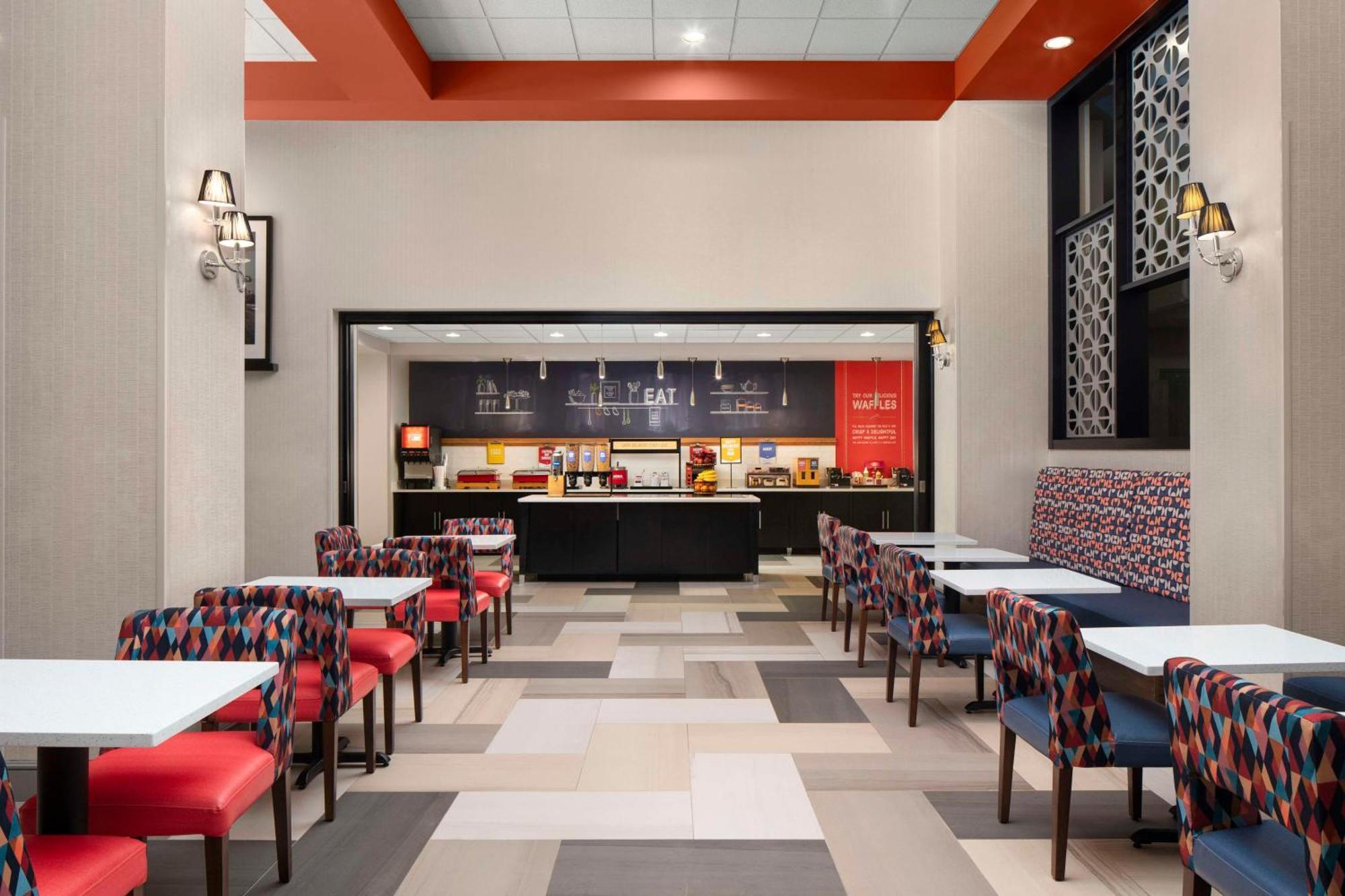 Hampton Inn Stafford / Quantico-Aquia Экстерьер фото
