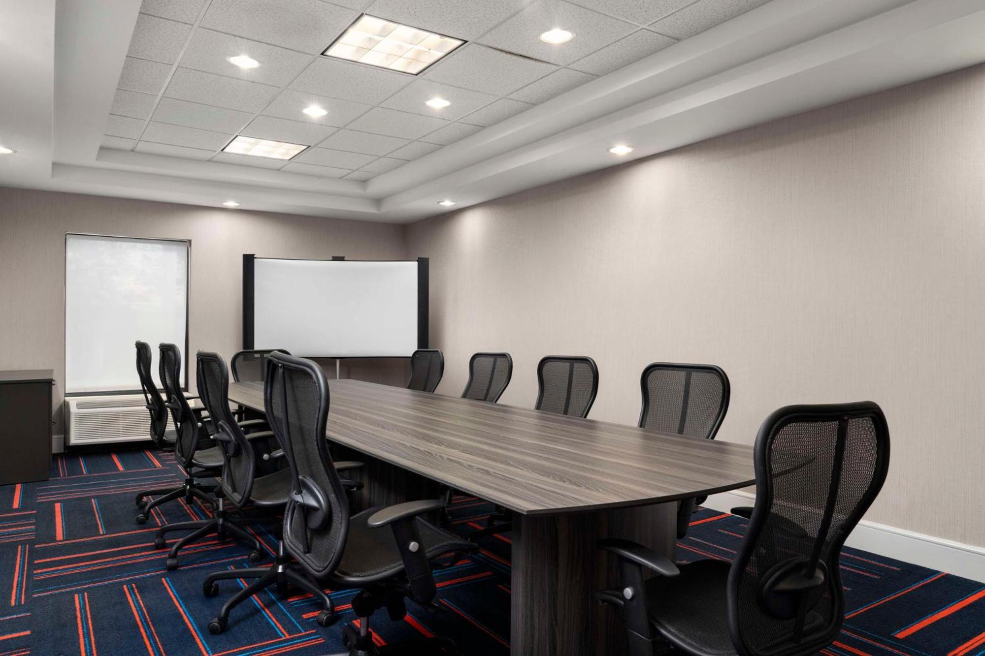 Hampton Inn Stafford / Quantico-Aquia Экстерьер фото