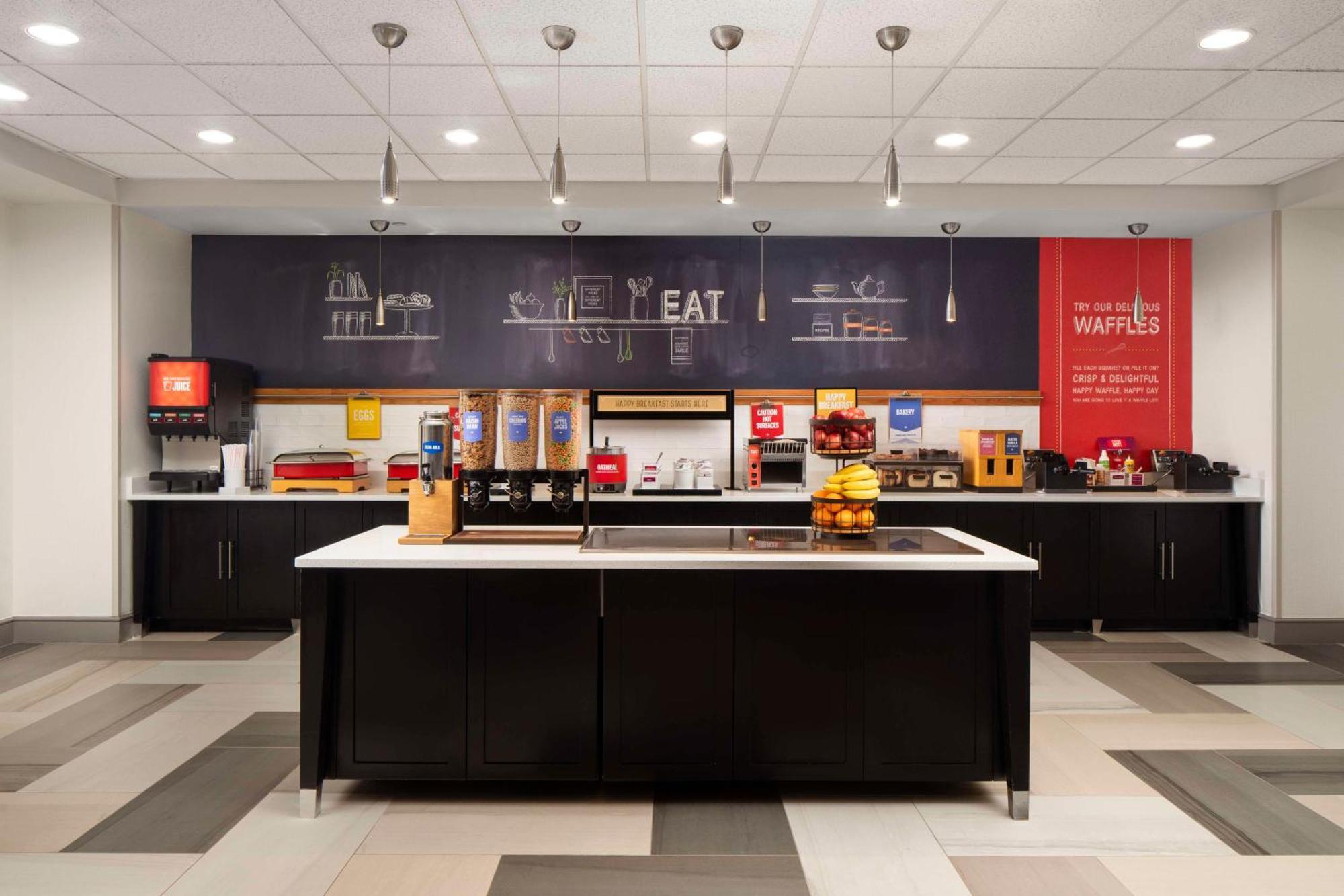 Hampton Inn Stafford / Quantico-Aquia Экстерьер фото